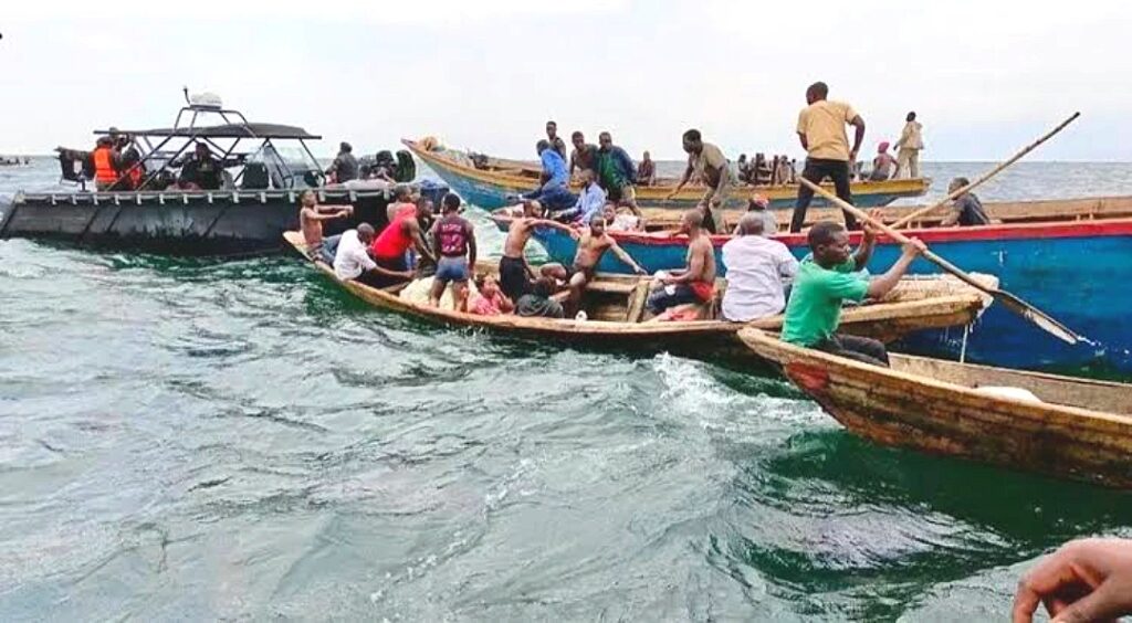 Nord-Kivu : naufrage sur le lac Édouard, des pirogues de pêcheurs et de l'ICCN à la rescousse des passagers 2 Compress_20250112_102201_1542