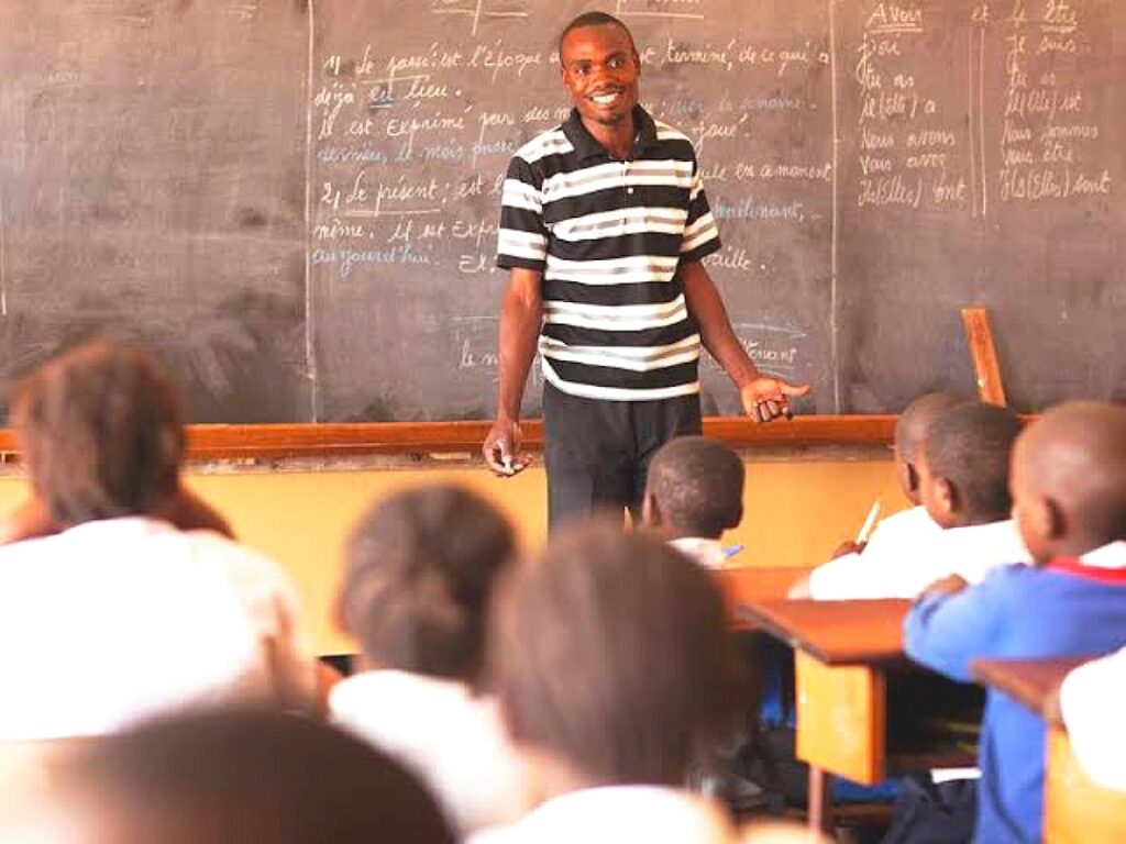Nord-Kivu : malgré cinq mois sans salaire, les enseignants de la province éducationnelle Nord-Kivu 3 poursuivent les cours 1 Compress_20250523_223236_6283.jpg